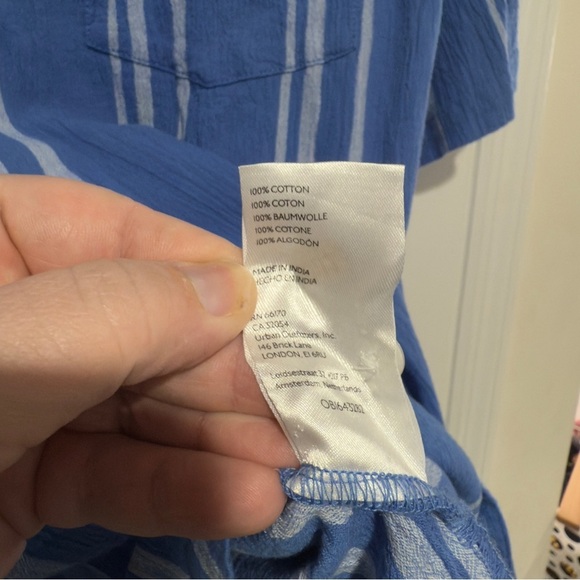 UO Standard Cloth Liam Stripe Crinkle Shirt XL Blue Casual Cotton Striped - Picture 8 of 11